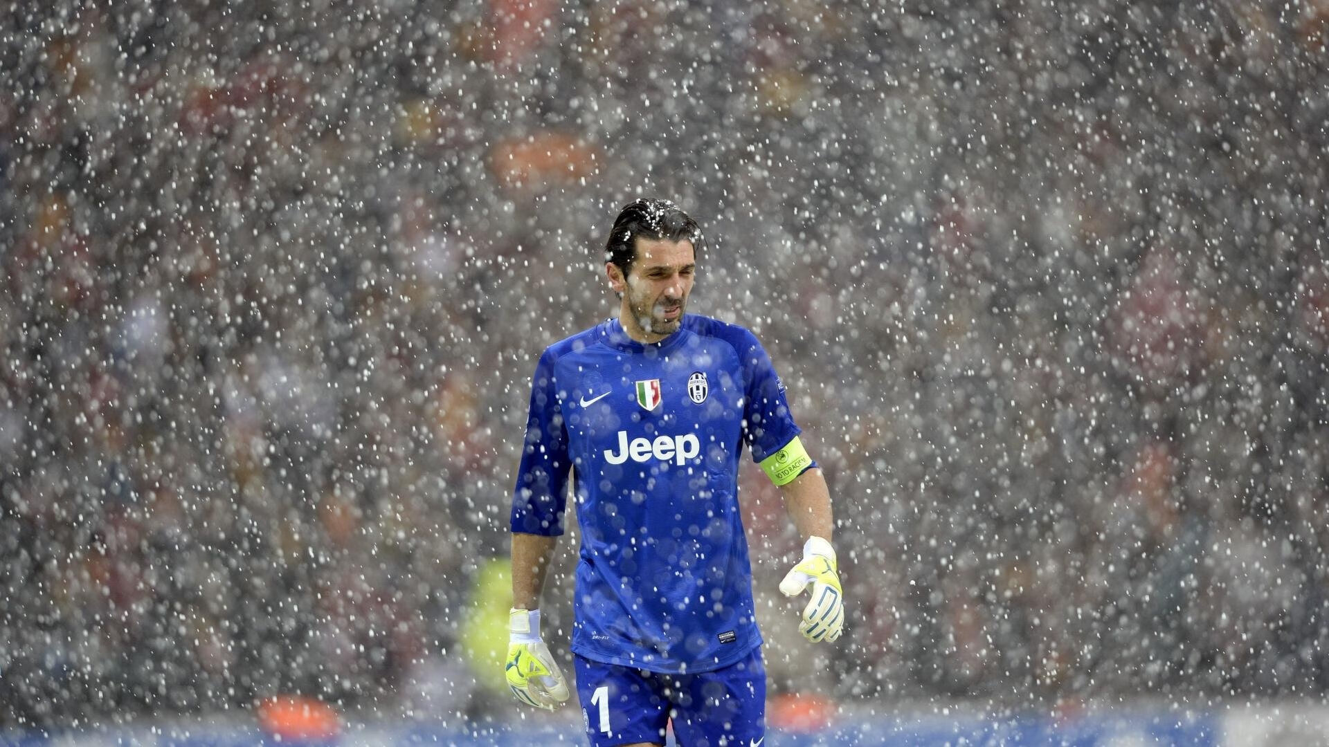 开云平台-拜仁慕尼黑2-2战平多特，德甲榜首之争再升级，拜仁慕尼黑2_1多特蒙德